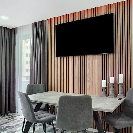 Modern Neuburg 8 - New *
